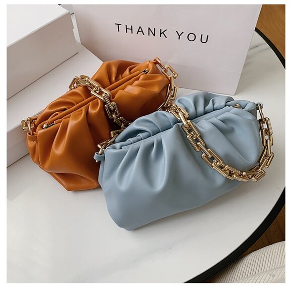 Vegan handbags for any occasion - Picture 2 of 5